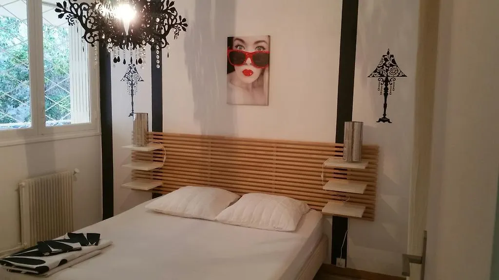 Front De Mer Corniche Des Baux Hotel Sanary-sur-Mer Apartment
